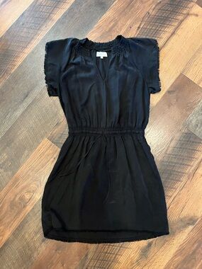 Bella Dahl Black Short Sleeve Smocked Waist Mini Dress